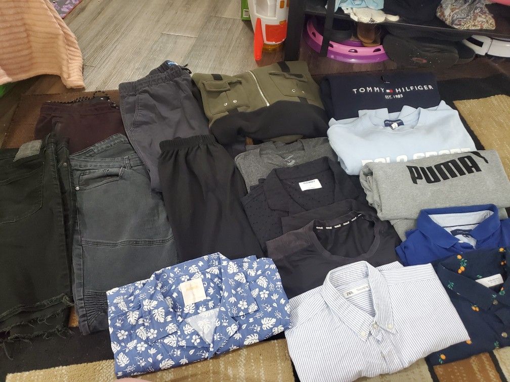 Bundle Of Men's Clothes Size Large & 36
