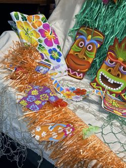 Luau Party Decor