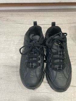 Men sports sketchers shoes size 7