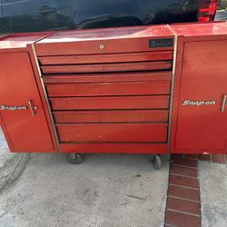 Large Heavy Duty Vintage Snap-on Toolbox 