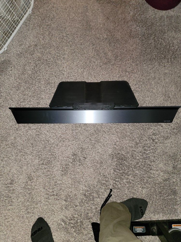LG OLED C9 STAND 55" OR 65"