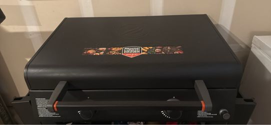 Blackstone Culinary Outdoor Griddle with Hood & Cart – Never Used