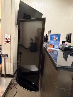 LCD signage Display