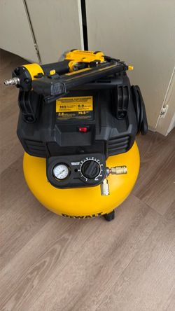 De Walt air compressor and gun and everything