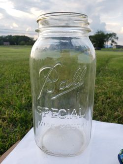 Vintage early century clear 1/2 gallon Ball Special Wide Mouth Mason Jar. Made In USA Glass with Square Round Ribbed sides