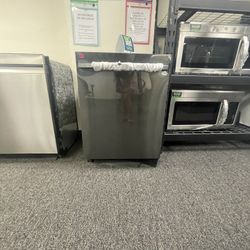 New Samsung Dishwasher 