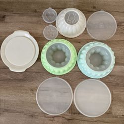 Vintage Tupperware Pudding or Jello Mold
