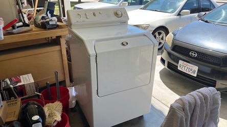 Maytag Neptune Gas Dryer works great