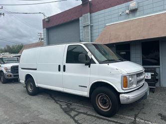 2000 CHEVY EXPRESS 2500