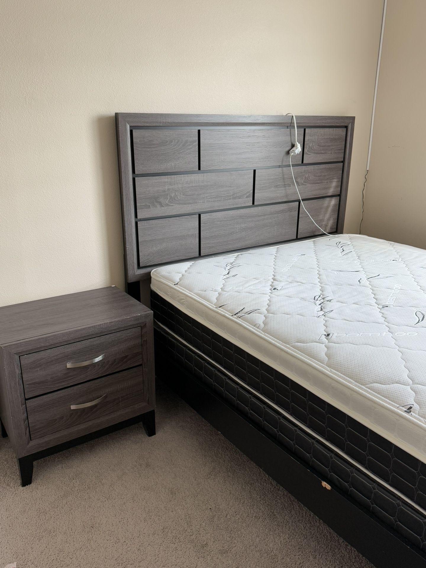 Bedroom Set Queen