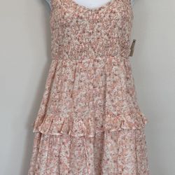 NWT Juniors Large Floral, Ruffled Dress $15