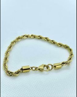 Twist rope bracelet