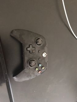 XBOX ONE WIRED CONTROLLER W/ CORD