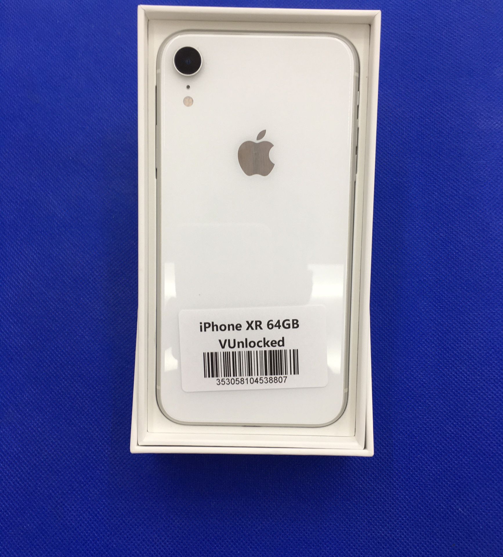iPhone XR (64GB, 128GB, 256GB)| Factory Unlocked| Fully Functional| 30 Day Warranty