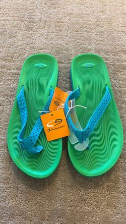 Sandals size 4/5 brand new $6