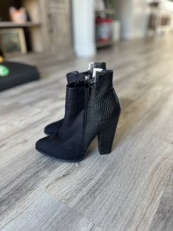 Black Boots