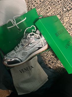 Bottega Veneta Orbit Sneakers