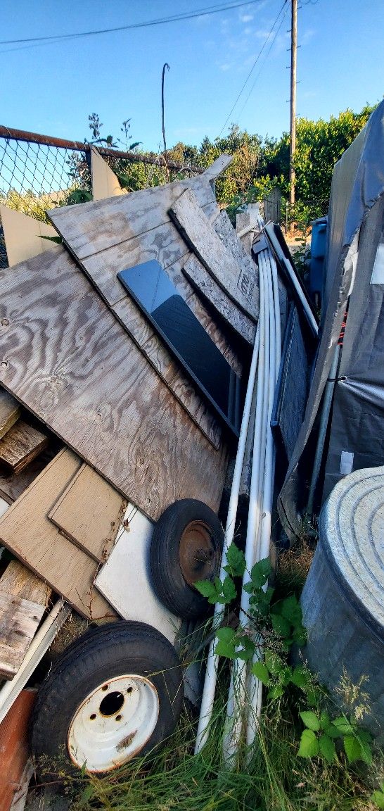 Free Materials