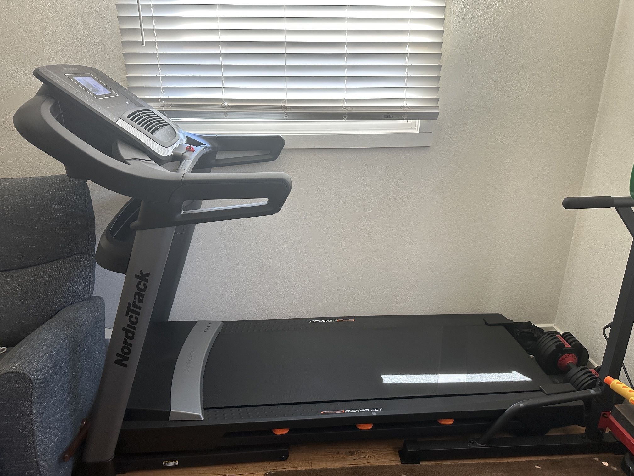 NordicTrack - T 7.5 S Treadmill