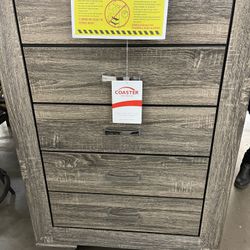 Chest Dresser 