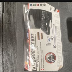 85 PIECE DRIVER/SOCKET SET