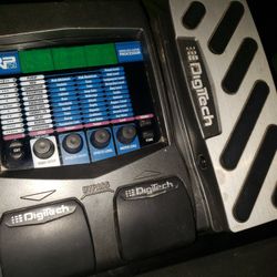 DigiTech RP250 Electric Guitar Multi-Effects Pedal

