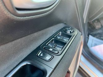 2015 Jeep Renegade Thumbnail