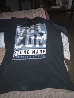 Volcom Stone Made Graphic T-Shirt men's tshirt size S $3