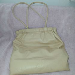 ZARA CLOSURE TOTE BAG, LIKE NEW CONDITION