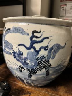 Antique Chinese Blue White Big Heavy Pot 11”x11”