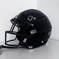 F7 Schutt football helmet