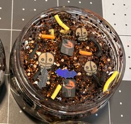 Trick or treat glitter gel