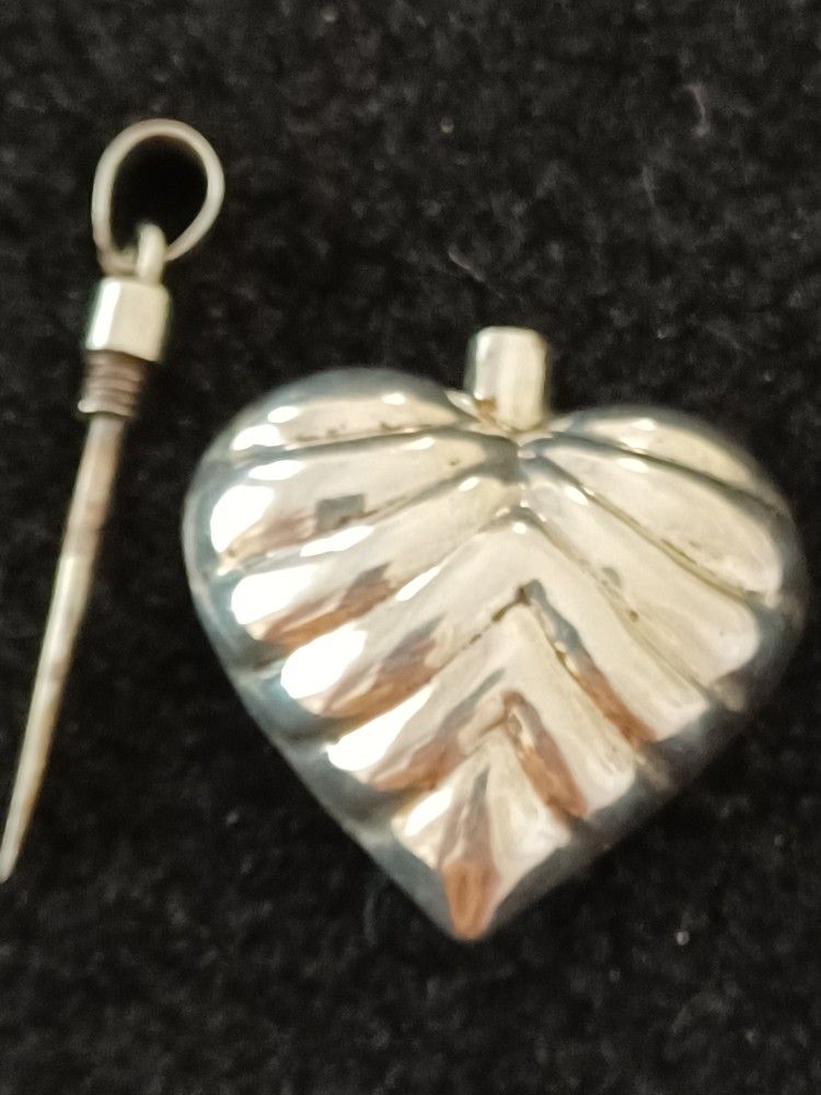 Rare Sterling Heart Perfume/ Oil Pendant