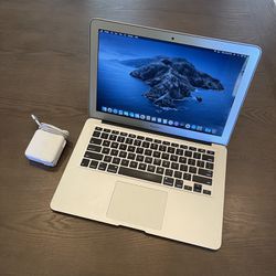 Macbook Air 13” A1466 Laptop 1.3Ghz I5 4GB Ram 128GB Ssd Mac computer