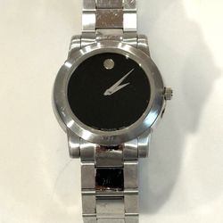 MEN’S MOVADO STAINLESS STEEL AND STAINLESS STEEL BRACELET MUSEUM WATCH BLACK DIAL 84 E4 1893 