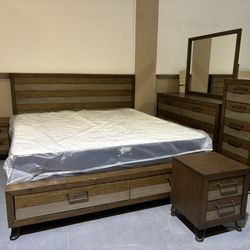New King Platform Bedroom & Mattress Set