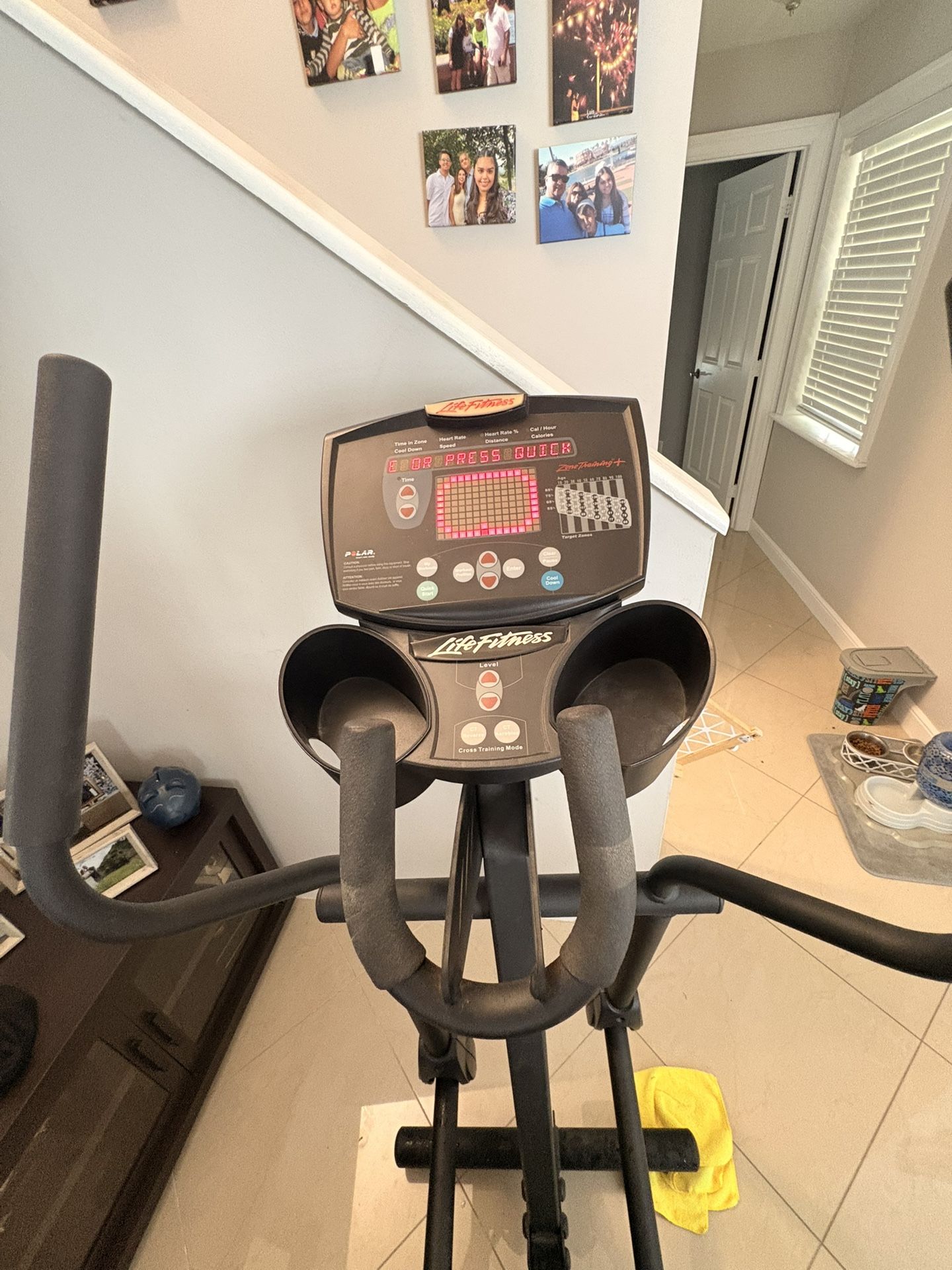 Life Firmes Elliptical X3 Slightly Used (open To Any Offer)