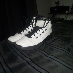 Jordan's Size 12s