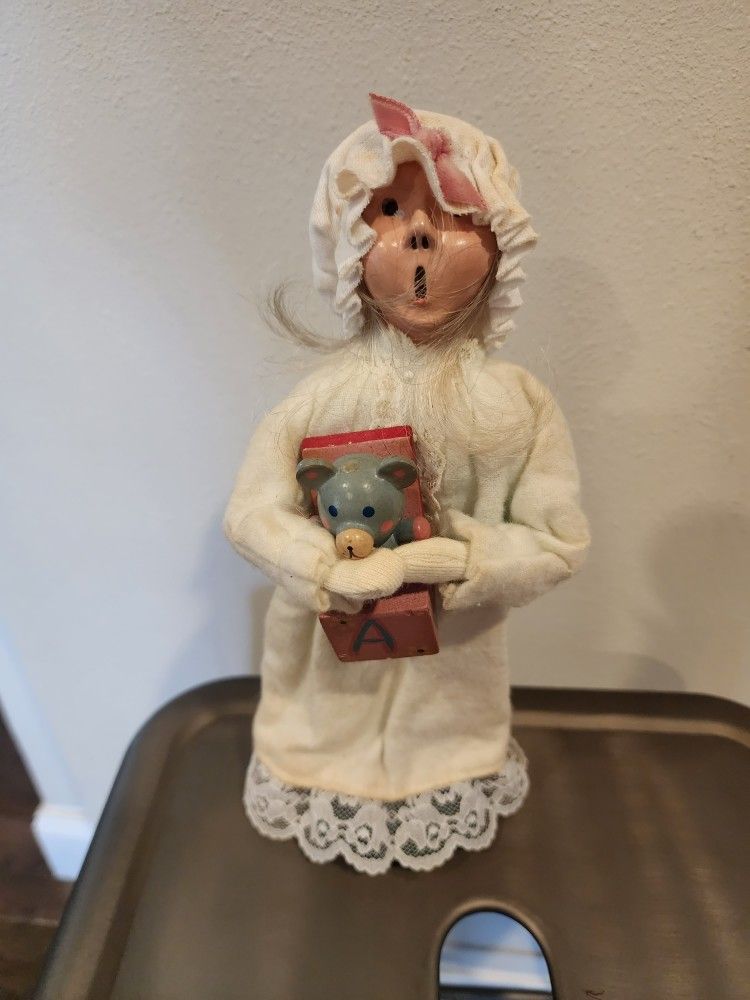 VINTAGE Byers Choice Carolers Jack IN The Box Figurine Doll 9.5