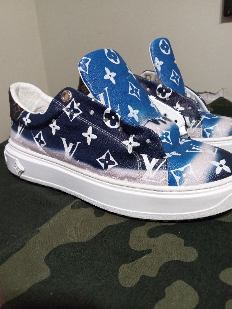 Louis Vuitton Crip Blue