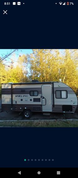 RV 2017 CHKE CCH WOLF PUP