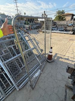 Chain link gates