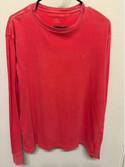 American Eagle Men’s Distressed Long Sleeve Top, Large