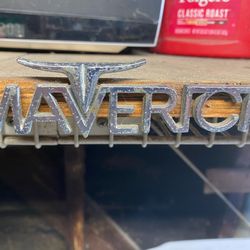 Ford Maverick Badge