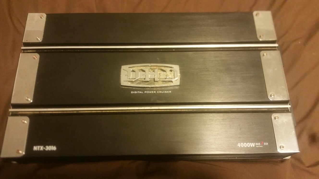 DHD 2 channel 4000 watts amplifier