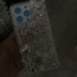 Iphone 13 pro junk case