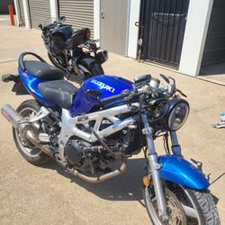 2001 Suzuki SV650