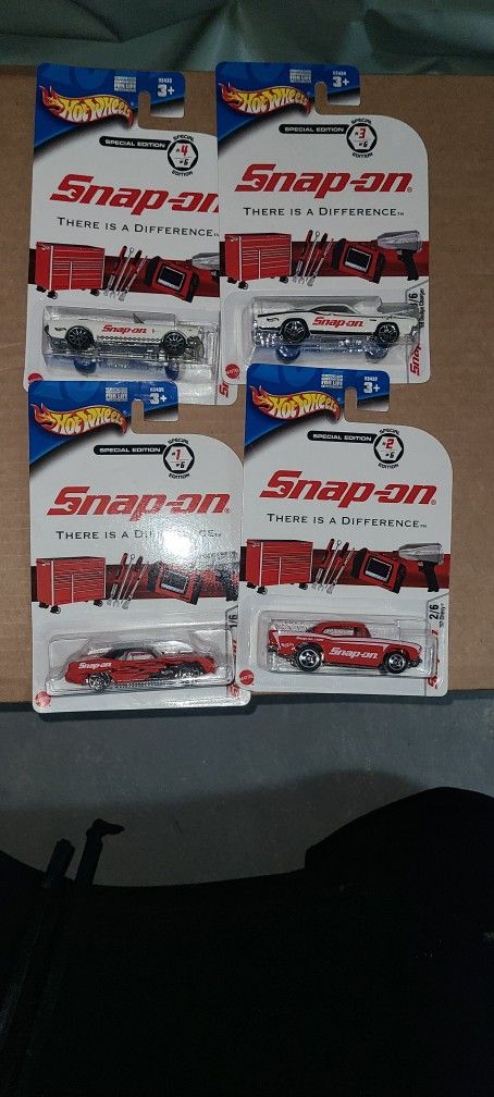Snap=On Hot Wheels Set Of 4