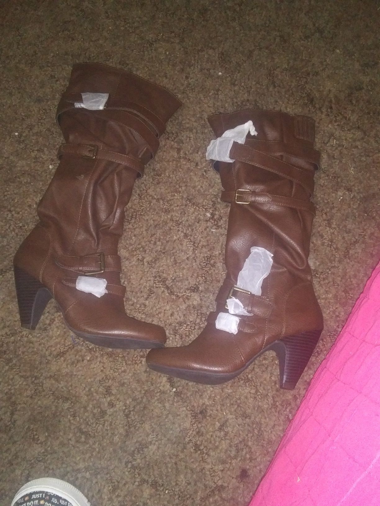 Womans size 9 brand new