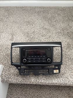 Reproductor de Mitsubishi Lancer 2014 (me ajusto en el precio)
